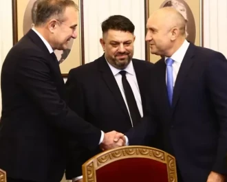 БСП и Слави охладняха към Радев 