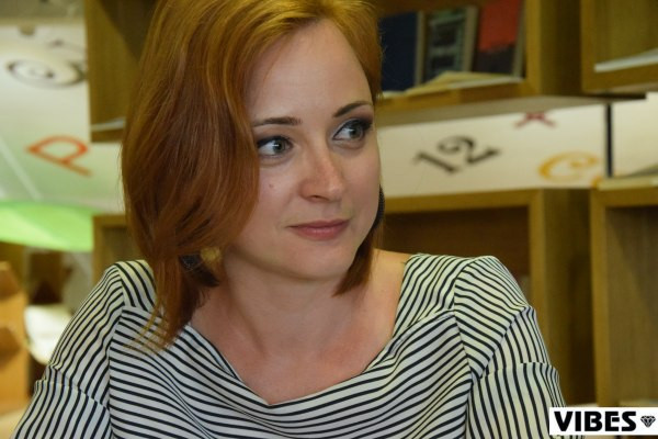 Стаси Айви блести в Кан, но мълчи за тайната си любов