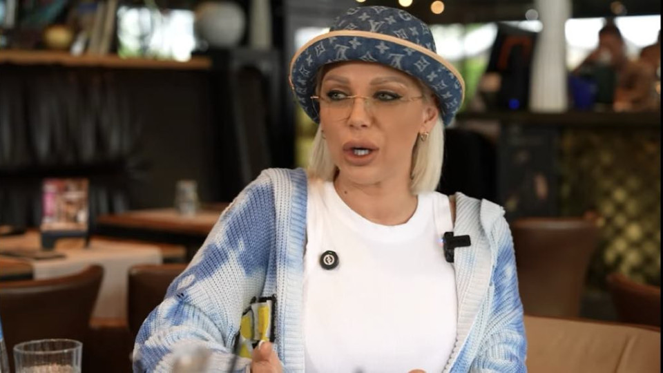 Преди минути!! Емануела: Мартин ме преследваше преди „Ергенът“, а Мартина наричаше „к*рва“ с болести! (ШОК РАЗКРИТИЯ)
