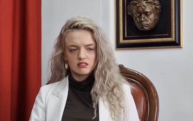 Анна Кошко е в шок!! Половинката на Деян Донков ридае на улицата: Не мога да дишам! (ВИЖ ТУК)