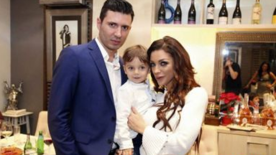 УБИ ГО!! Емануела: Мартин никога не ми е бил любов! Беше отдушник за болката ми по Митко Динев! (ВИЖ ТУК)