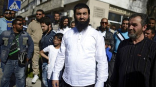 Радикален ислямист от Пазарджик финансира новата партия на Доган