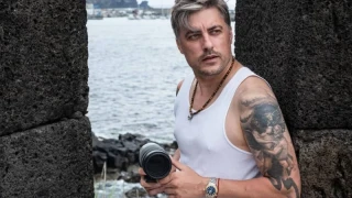 От кражба на банани в Куала Лумпур до затвора в Белене: Неразказаните крайности на Владо Карамазов