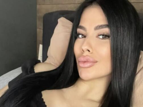 Родилката Полина Спасова за младия баща на бебето: Той ще я вижда рядко, защото ходи по купони! (ВИЖ ТУК)