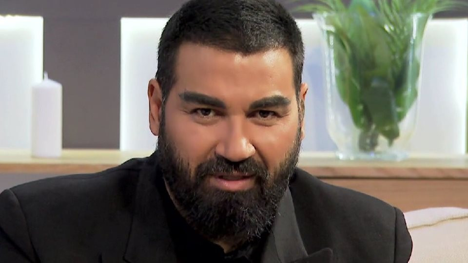 Азис ПОПИЛЯ гимназистка: Как не те е срам да искаш това от мен?! Ужас сте повечето от това поколение! (ВИЖ ТУК)