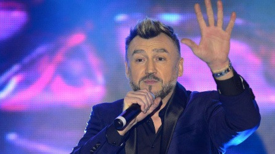 Любо Киров проговори за средния пръст: Пазете се от учтиви и възпитани лъжци! (Снимки)