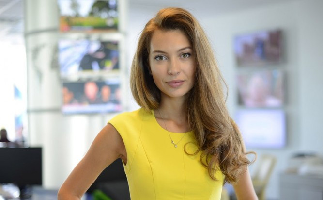 Министерша става водеща в Нова