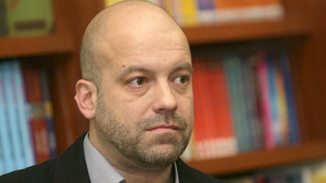 Иво Сиромахов нагъл до безумие! Безработен, но за под 10 бона заплата не се хваща
