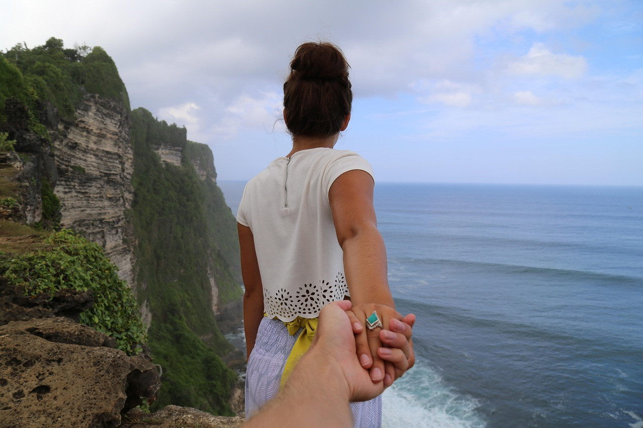 Светът зове – нови истории и вдъхновения с TravelLove