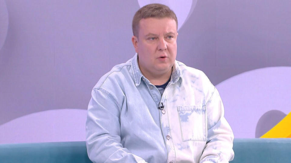 Звездата от „Комиците“, „Столичани в повече“ и Народния театър Васил Драганов навръх 50-годишния си юбилей: Отново усещам химия между мен и бившата ми съпруга Андреа