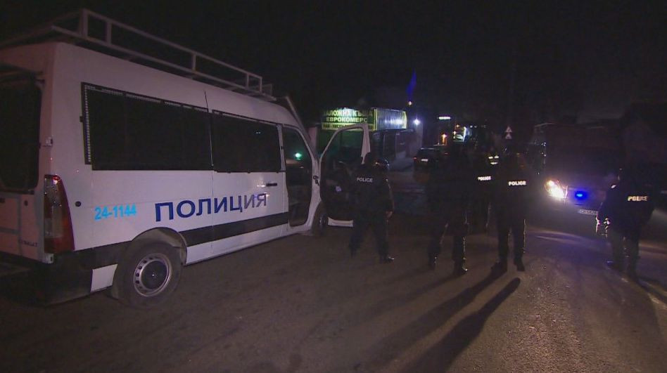 17-годишен украинец бе обвинен за убийството на младеж пред дискотека в Студентски град