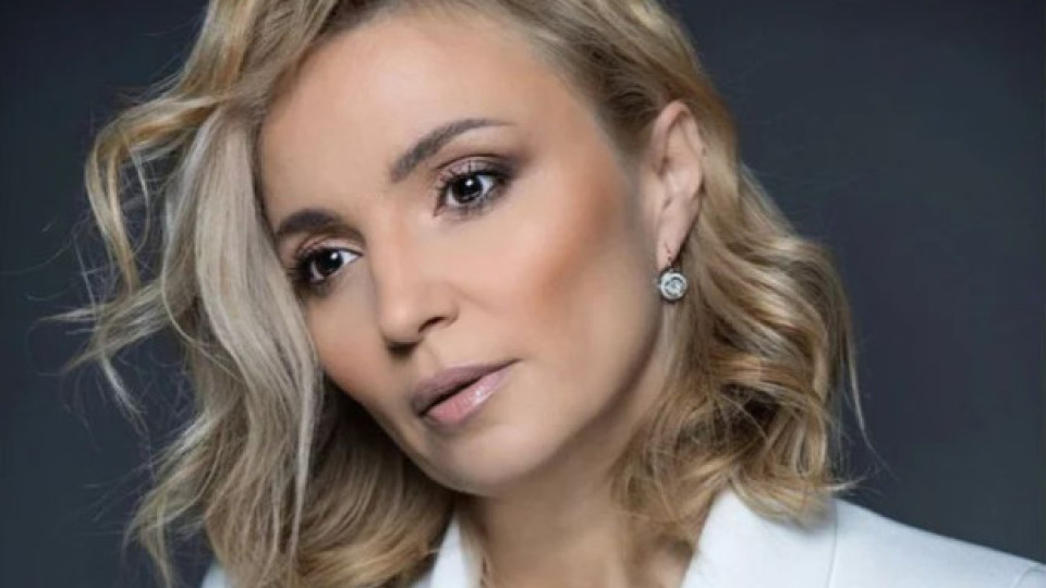Ирина Тенчева поема „Преди обед“
