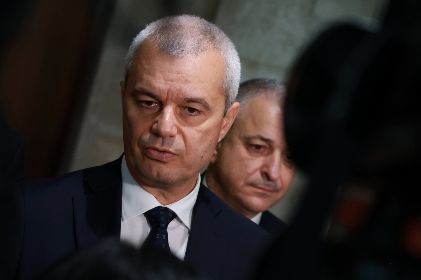 Костадинов за случая "Петрохан": Започнаха да се появяват имена на влиятелни политици от ПП-ДБ