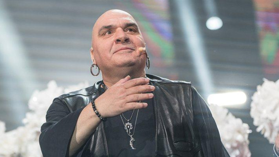 Фънки изригна: Вие луди ли сте? Не съм си оперирал езика (Но го мъчи друг проблем)