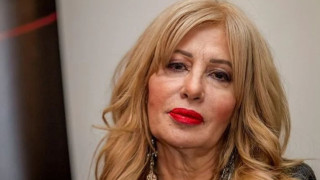 Дъщерята на Госпожа Стихийно бедствие Муки Грубешлиева: Цял живот бързам за някъде – още от раждането ми в 8-ия месец