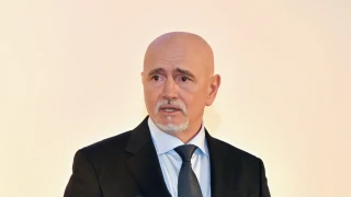Милионерът Ник Събев: "Еконт" спира доставката до адрес