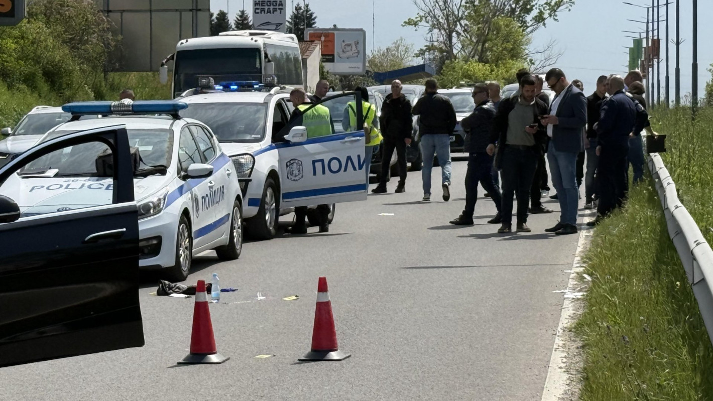 Скандал между шофьори в Хасково завърши с вадене на нож и изстрел в крака (снимки/видео)
