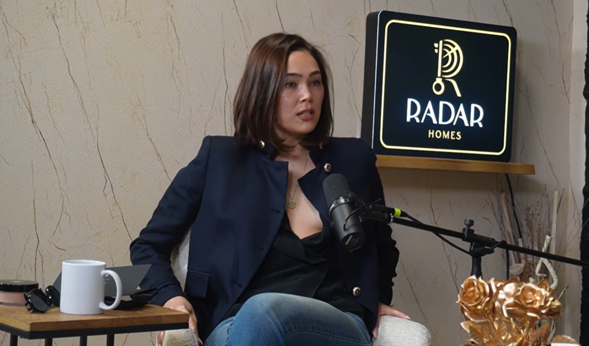 Момичетата бяха прави за нея: Лъсна огромната лъжа на казахстанката Алия! (ето с кой мъж си ляга след Шри Ланка)