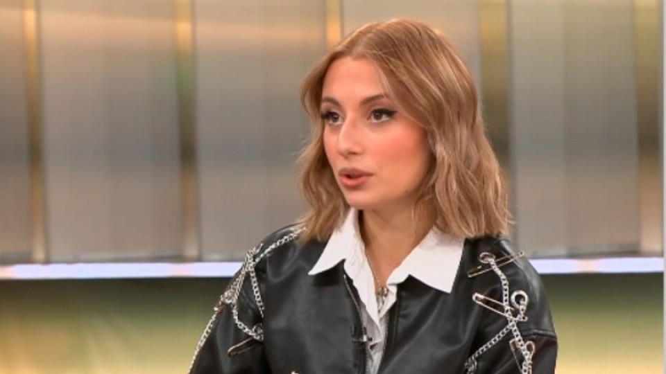 Бивш на Михаела Маринова я смаза: Носи се като БДСМ мацка, но в леглото е умряла кобила! (компенсирала с чистене – ВИЖ ТУК)