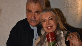 Али Ръза си хвана гадже л*сбийка