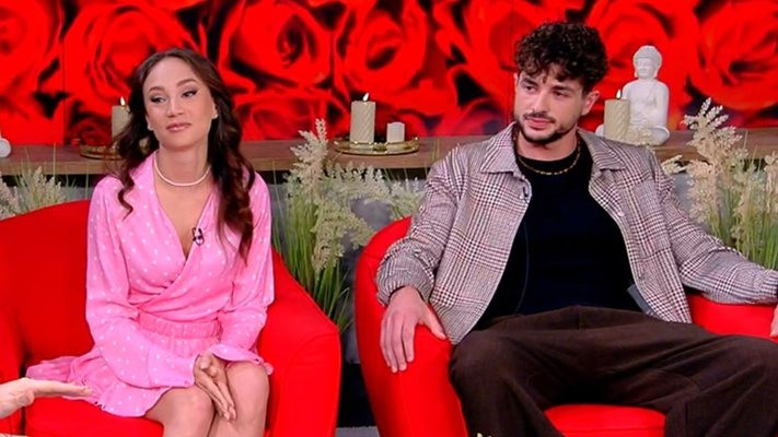Любовният карък на Бубето: Мъжете я искат за авер, но не искат да правят секс с нея! Не ги възбужда! (ето какво призна Марин днес)