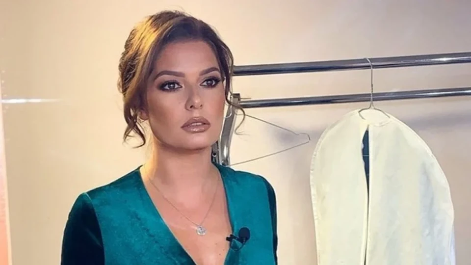 Знаменитата актриса и тв водеща Александра Сърчаджиева: Надявам се, че всичко, което ми предстои занапред, ще е прекрасно, и че лошото е останало в миналото ми