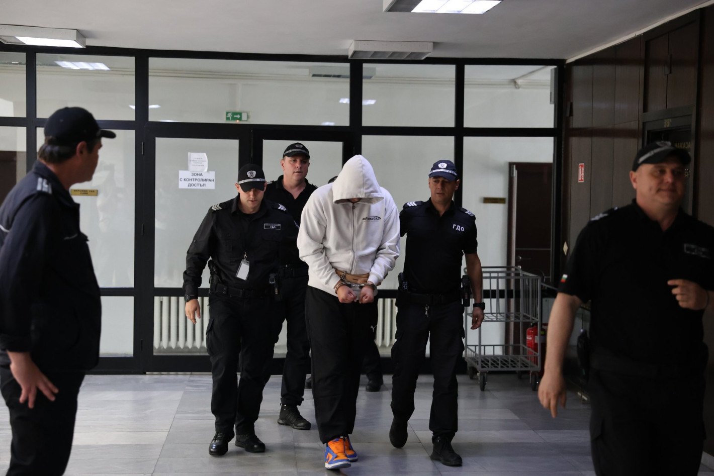Пуснаха от ареста студента, обвинен за загиналото момиче от партито с дрога в Благоевград