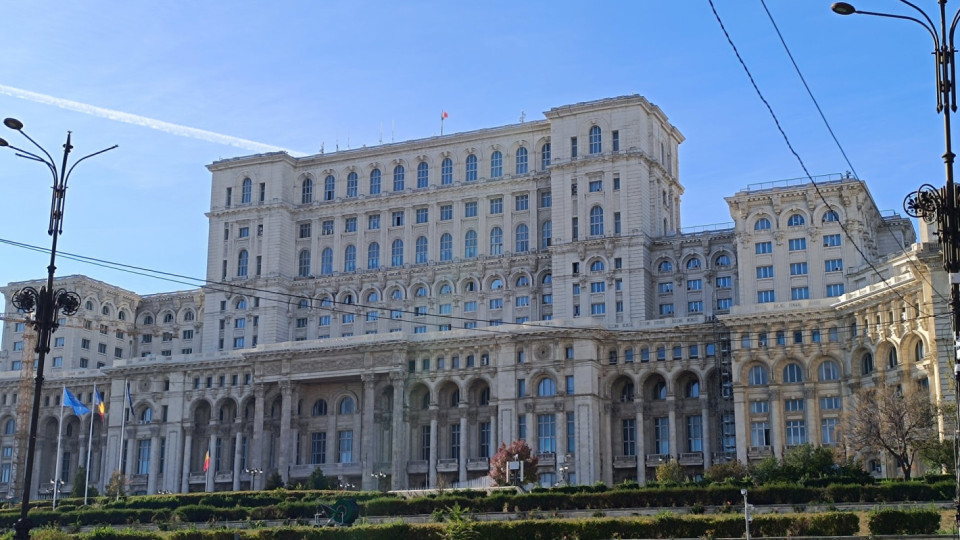 В Букурещ приеха закон за обединението на Румъния и Молдова