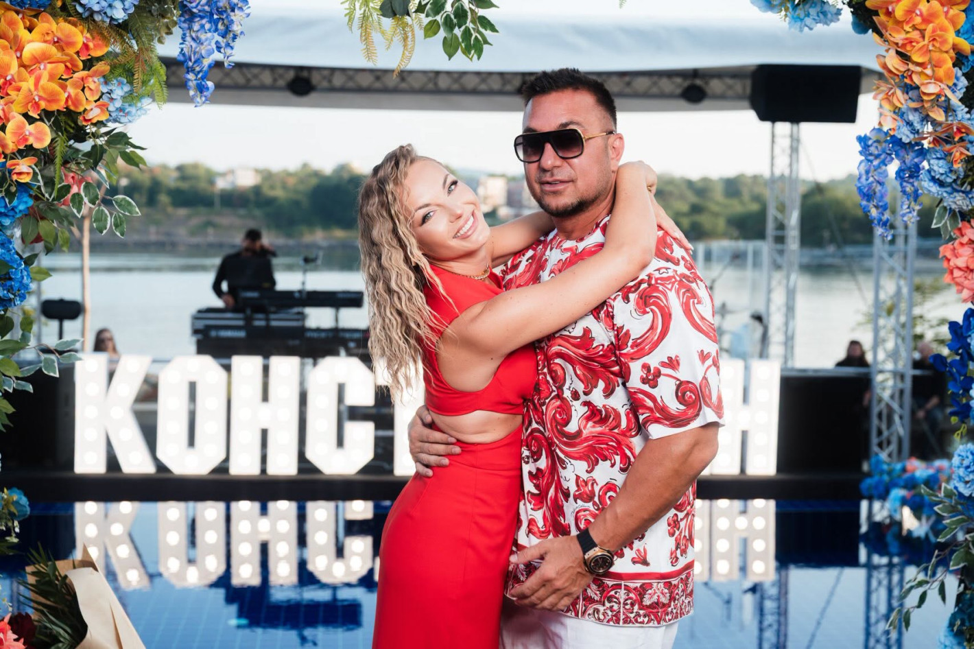 Кризата на 50-така ли го удари?! Надя издра лицето на Коцето: Чука ли я тая голата, бе?! (няма да повярвате коя е - СНИМКИ)