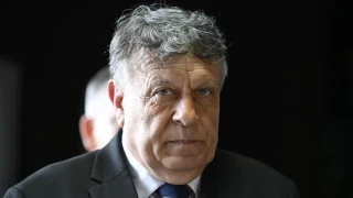 Министърът на образованието отказва да даде на прокуратурата доклад за финансови нарушения на свой колега