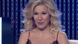 Гала заговори за бикините си в ефира на „На кафе“