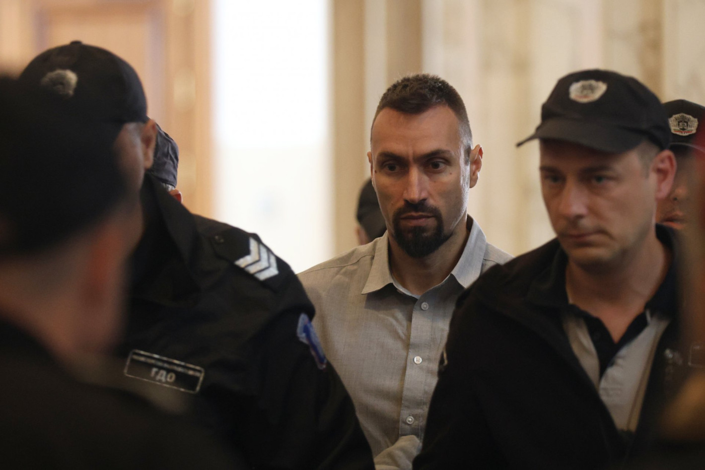 Делото "Евгения" приключи: Съпругът-убиец ще лежи 20 г., а баща му е оправдан